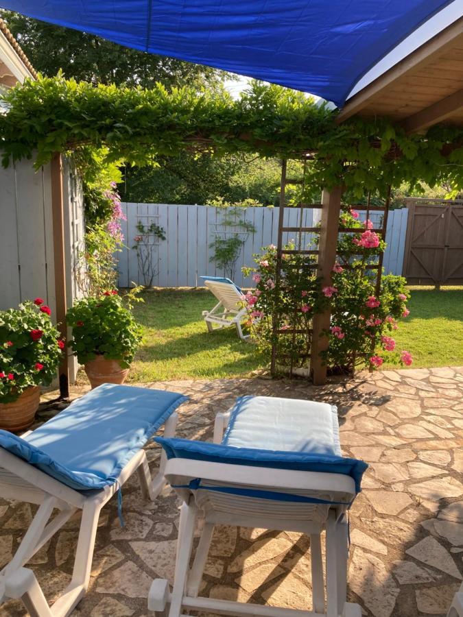 Case de vacanță Little Blue House